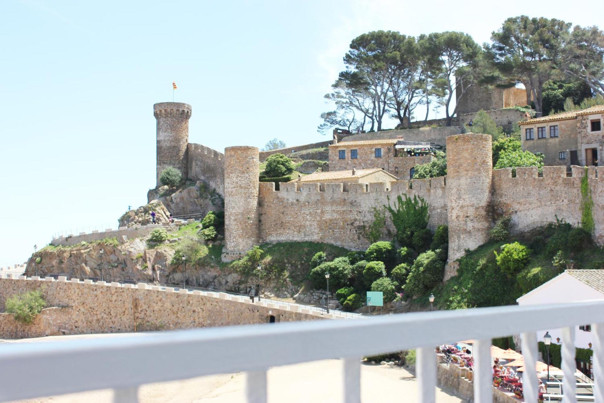 Hostal Del Mar Tossa de Mar Exterior photo