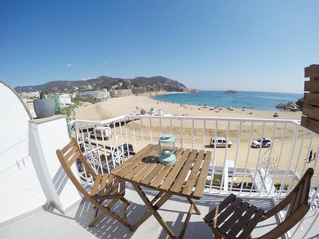 Hostal Del Mar Tossa de Mar Exterior photo